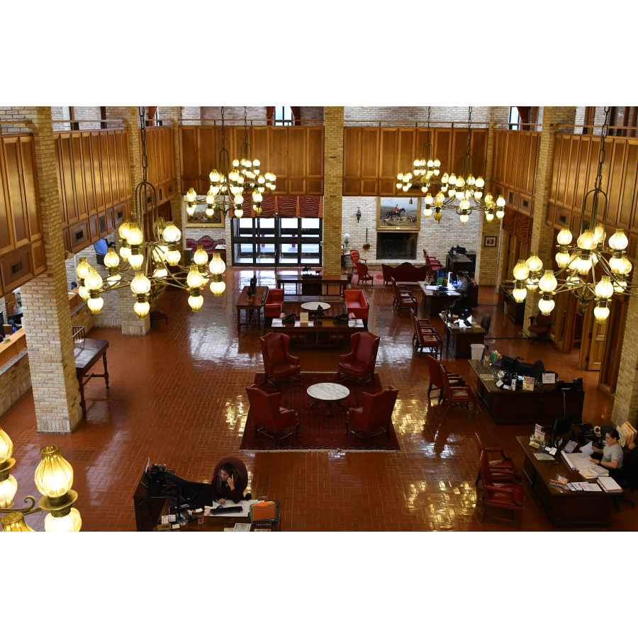 Retail Lobby Overhead